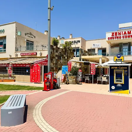Zeniamar De Lux Apartman Orihuela