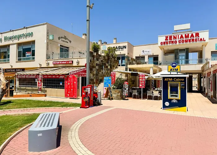 Zeniamar De Lux Apartman Orihuela